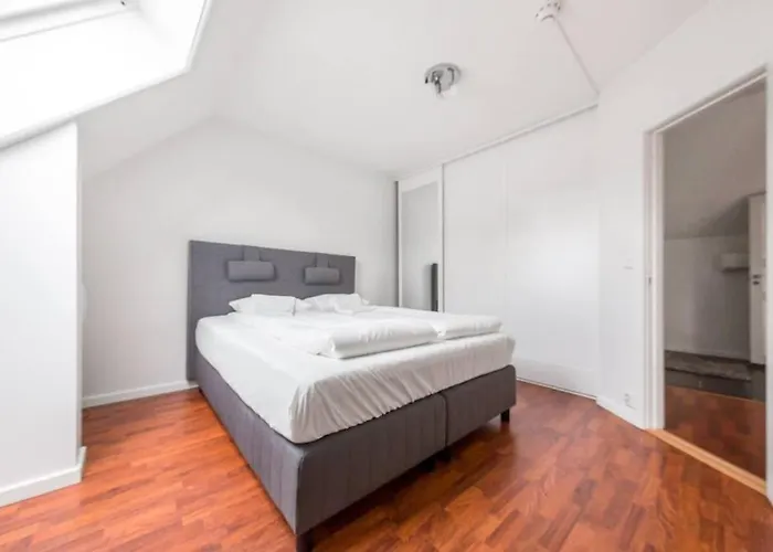 Penthouse By Brosundet, Free Parking Space شقة Ålesund